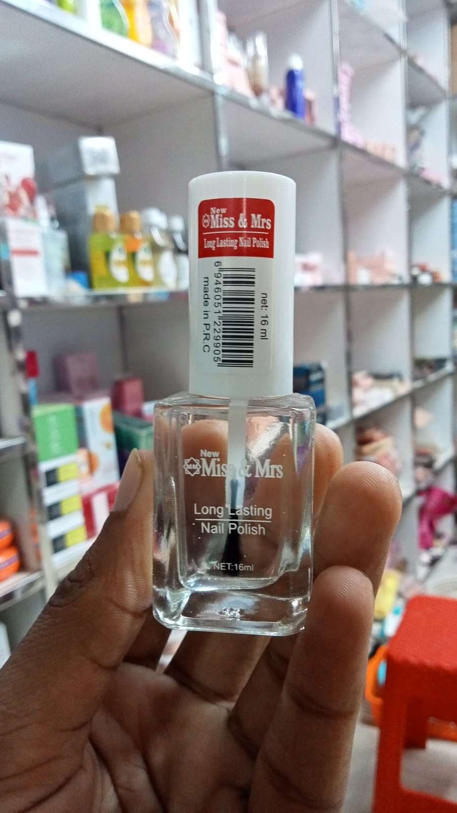 Miss & Mrs long lasting  nail polish 16 ml