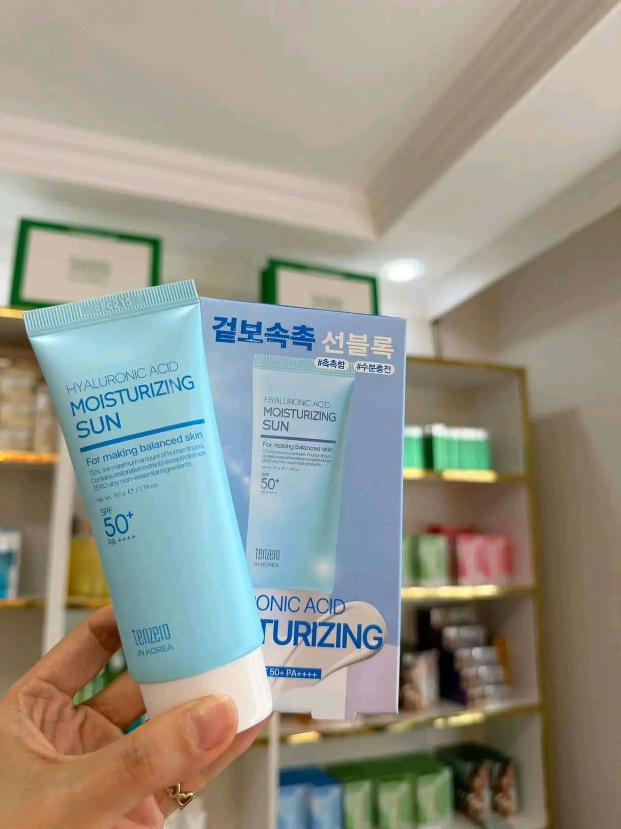 Tenzero Hyaluronic Acid Moisturizing Sun SPF50+ PA++++ (50g)