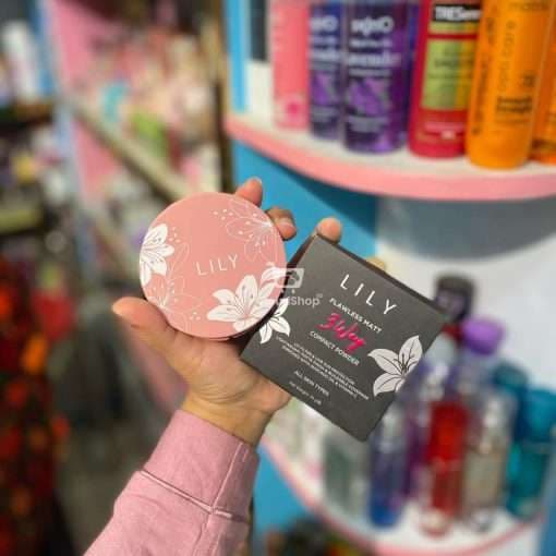 LILY Flawless Matte 3 Way Compact Powder 10g | Smooth