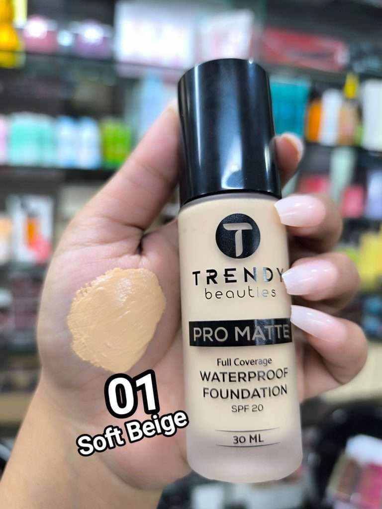 #01 Soft Beige