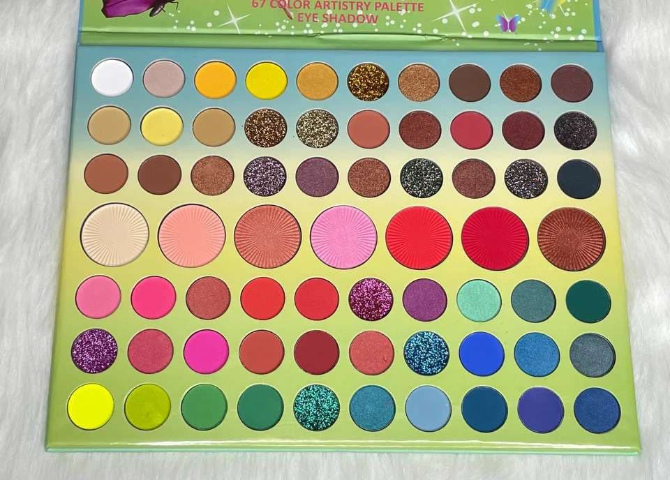 Via letvass 67 Color Artistry Palette Eye Shadow 2