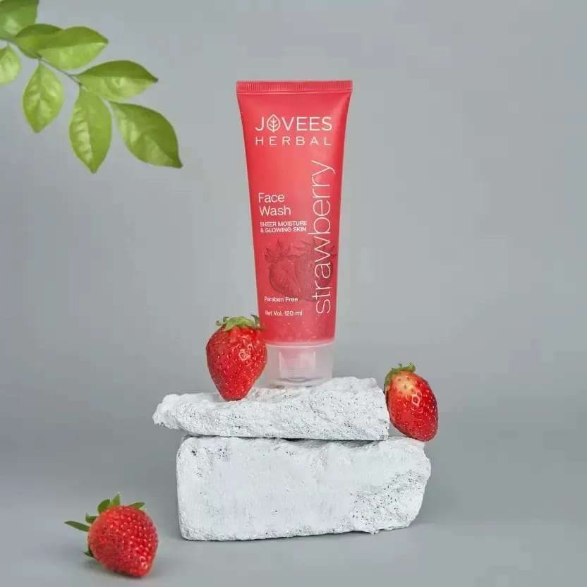 Strawberry Face Wash | Normal to Dry Skin | Hydrating