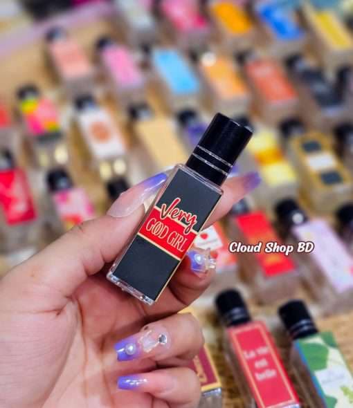 Beauty Bee perfume oil inspired by VERY GOOD GIRL-6ML