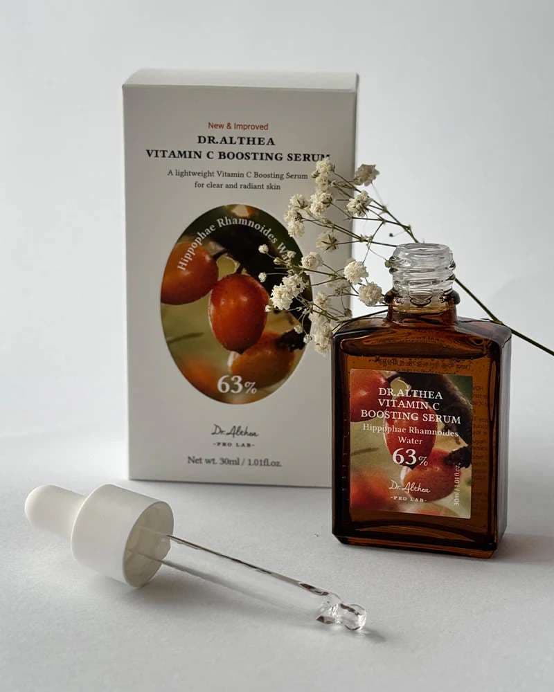 Dr. Althea Vitamin C Boosting Serum 63% is a powerful brightening serum with 63% vitamin C - 30ml