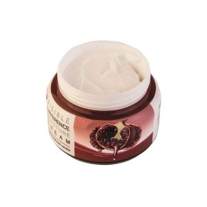 FARM STAY Visible Difference Moisture Cream- Pomegranate 100g