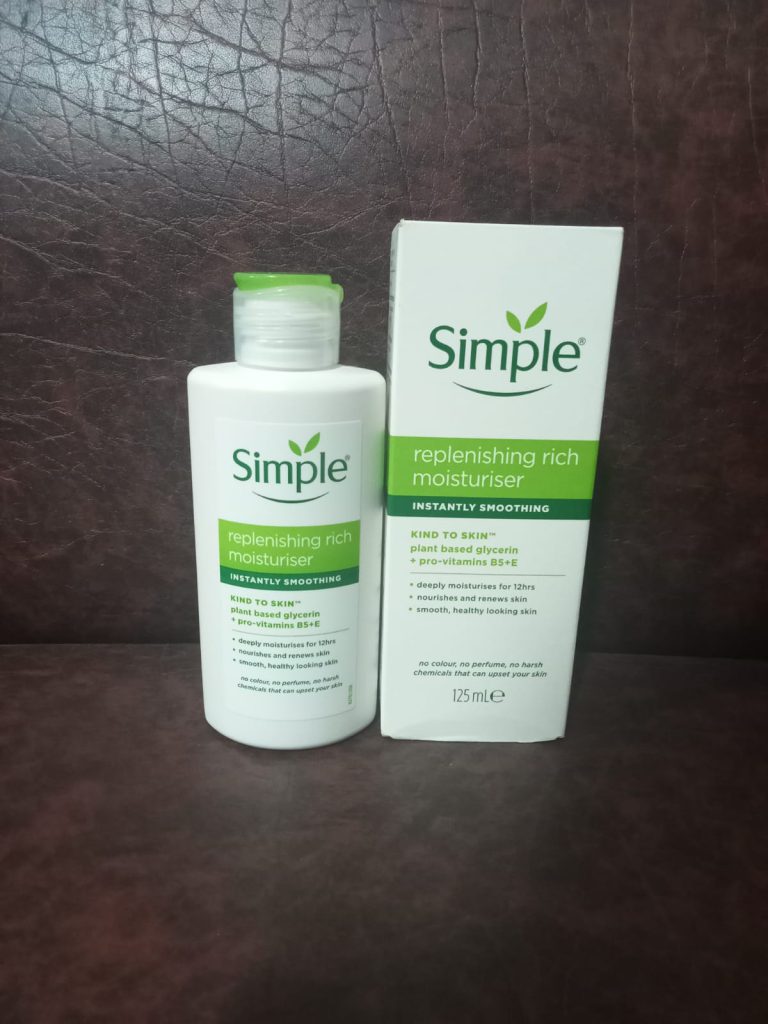 Simple Kind to Skin Replenishing Rich Moisturiser 125 ml Cloud Shop BD