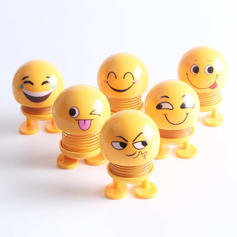 Car Interior Simulation Shaking Head Toy Swinging Sinister Smile Emoji Expression Decor Ornament