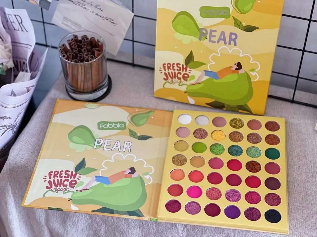 Fabbla 42 Multicolor Pear Fresh Organic Eyeshadow Palette