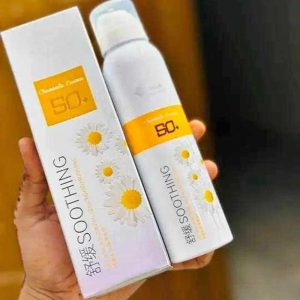 CHAMOMILE Whitening Soothing Spray Sunscreen with SPF 50+ Cloud Shop BD