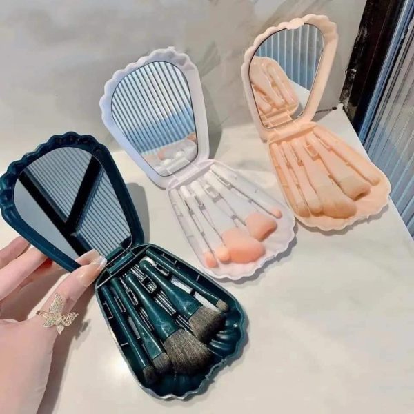 Sea Shell 5Pcs Makeup Brush Set With Mirror