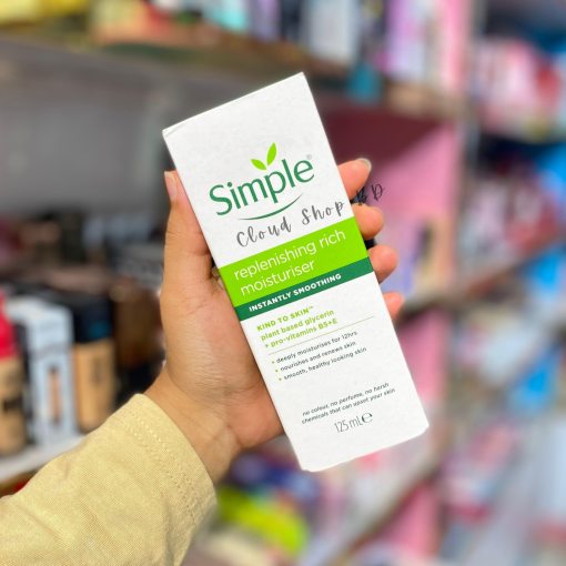 Simple Kind to Skin Replenishing Rich Moisturiser - 125ml - Image 3