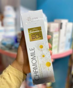 Chamomile Essence, Moisturizing, Isolating And Protecting Sunscreen Spray SPF 50+