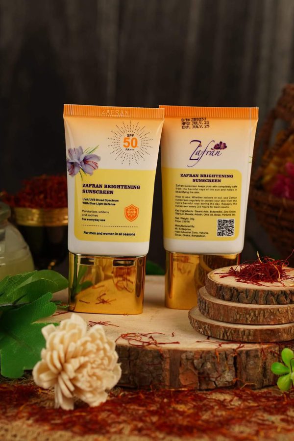 Zafran Brightening Sunscreen - 30g - Image 3