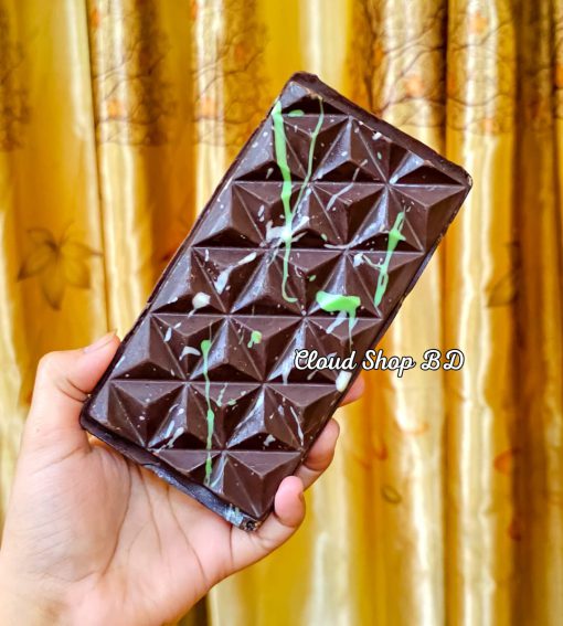 Dubai Kunafa Chocolate Bar Loaded with Real Pistachio - Image 2