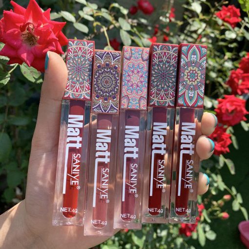 SANIYE Liquid Matte Lipstick