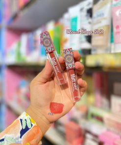 SANIYE Liquid Matte Lipstick