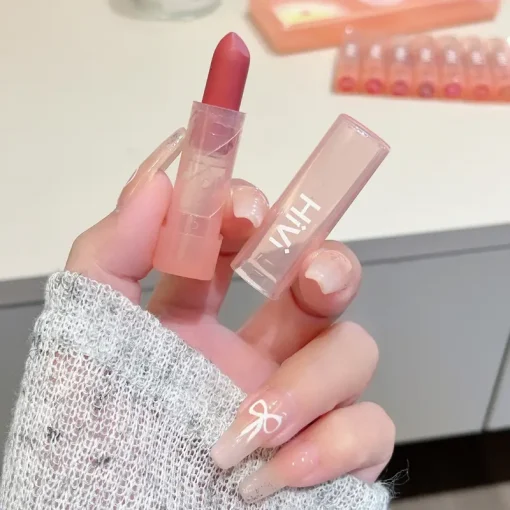 HIVi Peach Soft Light Matte Lipstick - Image 3
