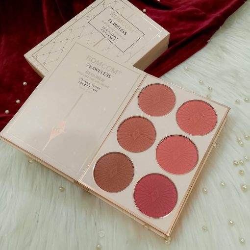 Romcom All in One Flawless Makeup Book - Image 4