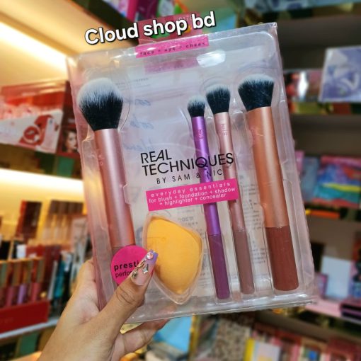 Real Techniques Everyday Essentials Makeup Brush Complete Face Set