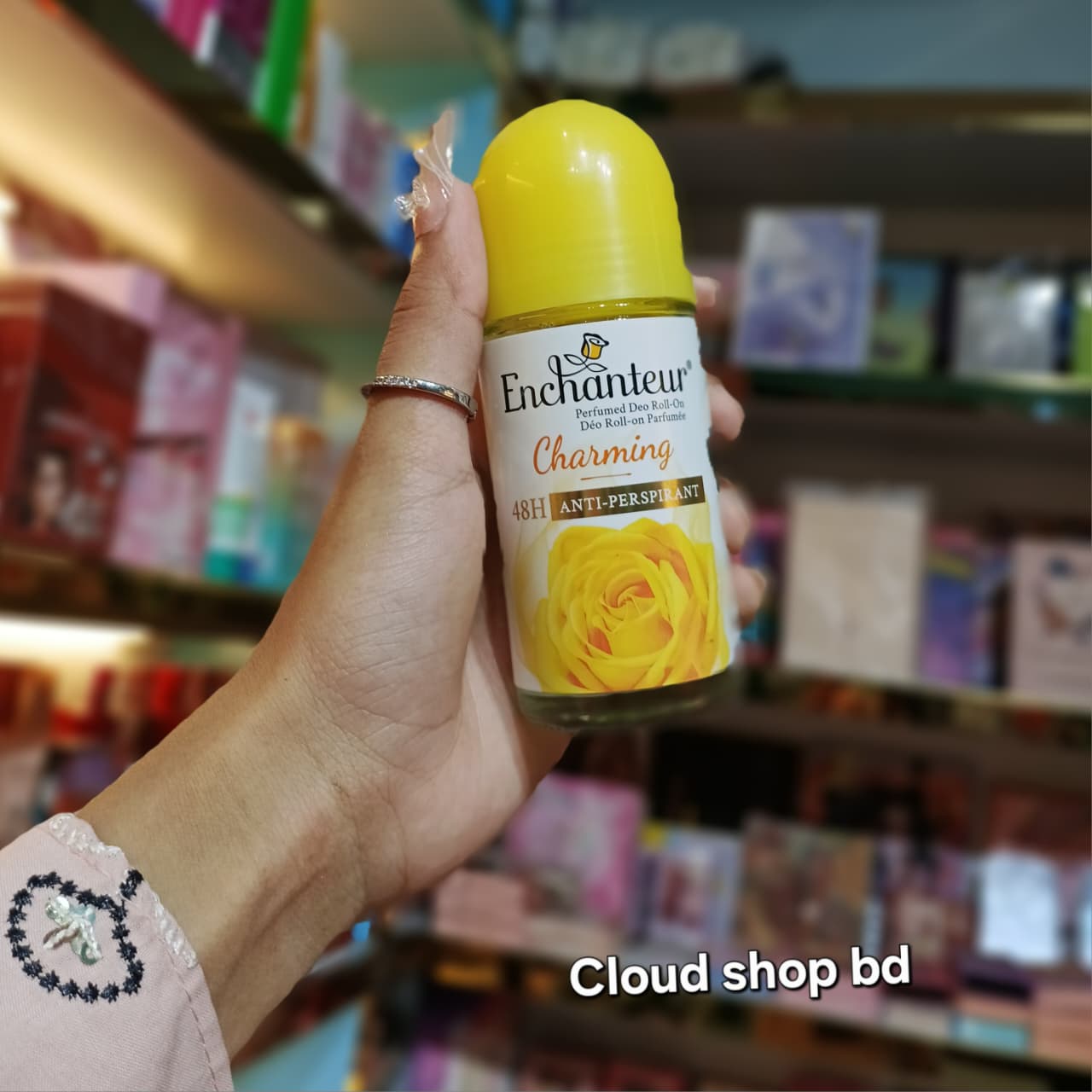 Enchanteur Perfumed Deo Roll On - Image 3