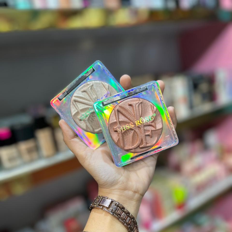 Miss Rose Highlighter