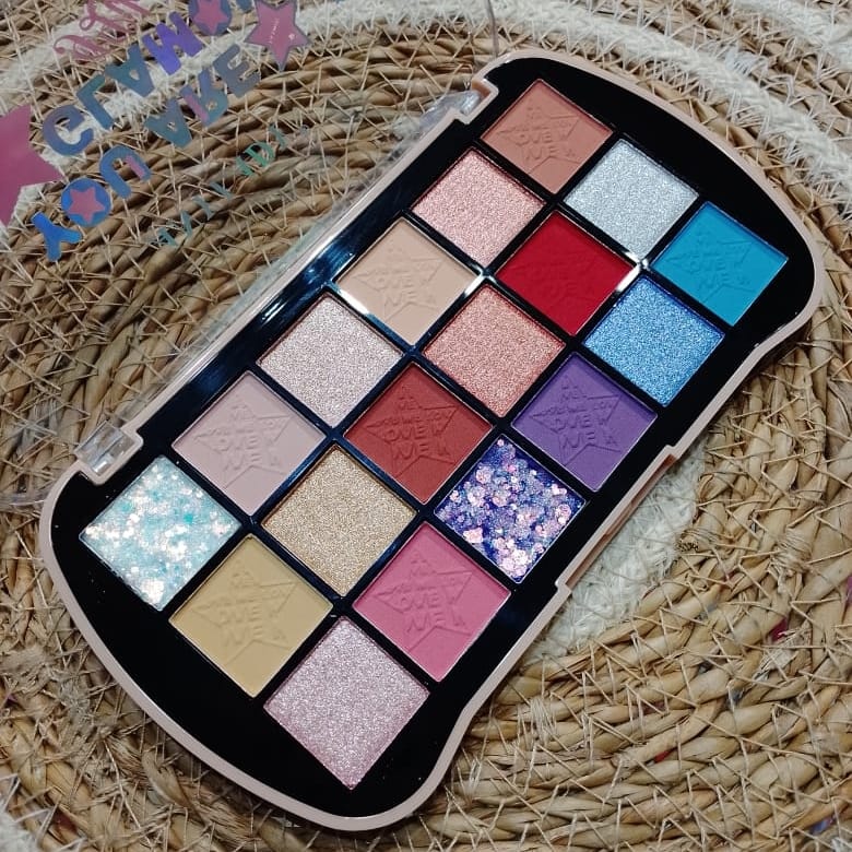 ANYLADY You Are Glamour Eyeshadow Pallate - Image 2