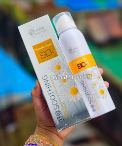 Chamomile Shoothing Essence, Moisturizing, Isolating And Protecting Sunscreen Spray SPF 50+